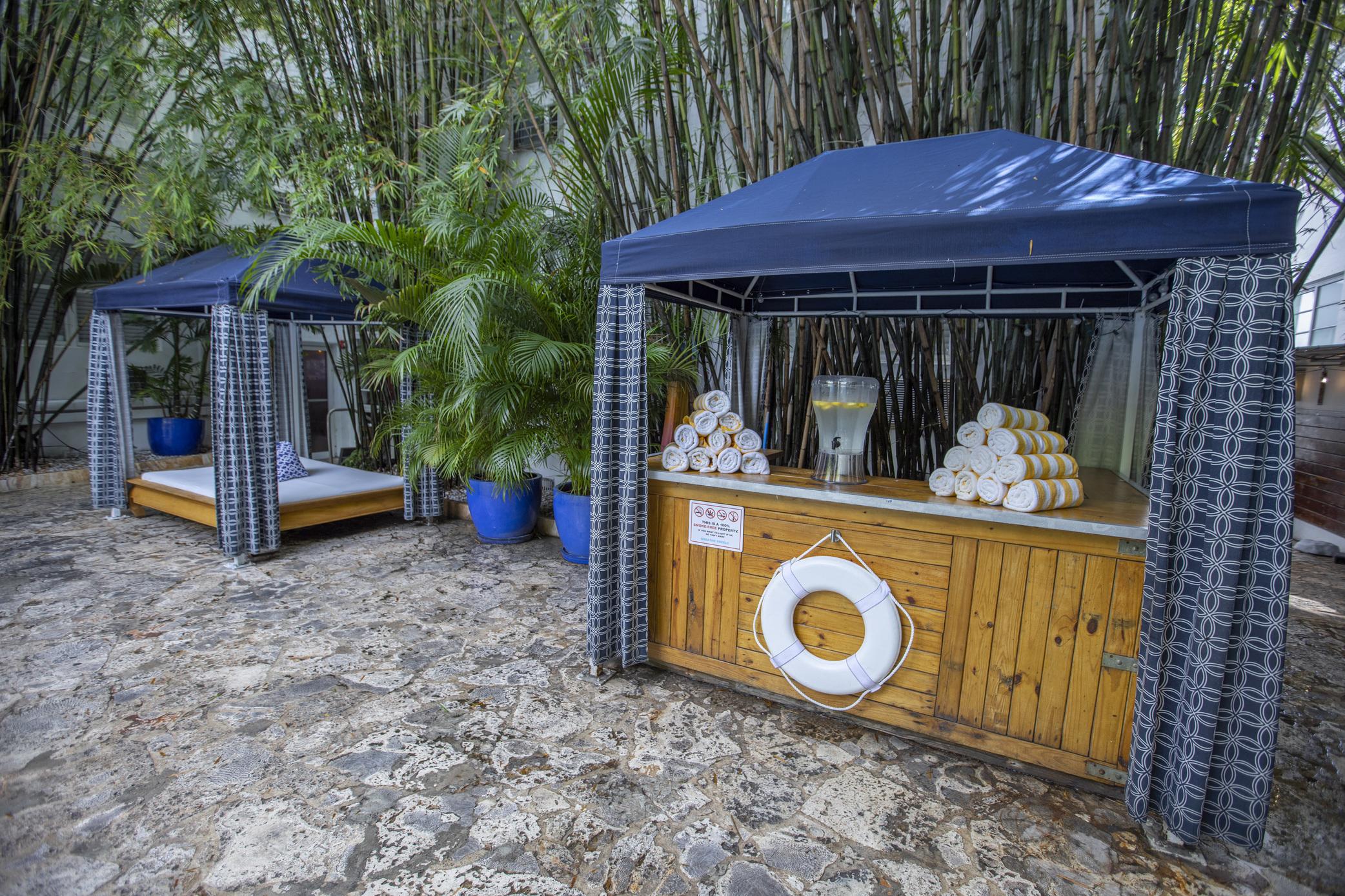 คาตาลีนา โฮเทล แอนด์ บีช คลับ Hotel ไมอามีบีช ภายนอก รูปภาพ